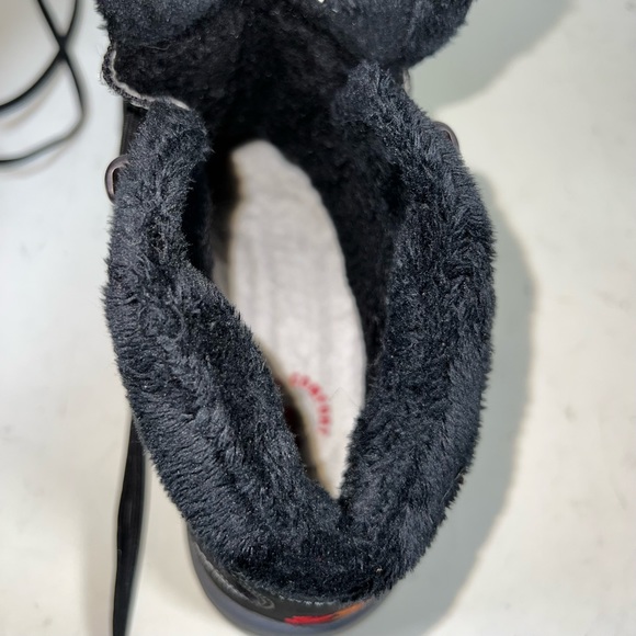 Garmont Gore-tex Work Boots - Picture 11 of 12